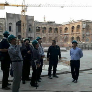 بازدید اساتید سه کشور اسلامی از روند احداث صحن حضرت زهرا در نجف