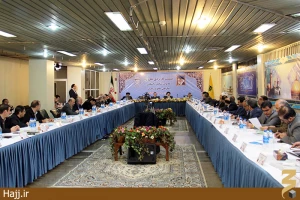 حجت الاسلام والمسلمین قاضی عسکر تاکید کرد:

 لزوم همراهی مسئولان کشور درحل مسایل حوزه حج و زیارت