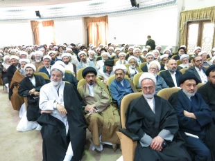 تصاوير همايش سالانه روحانيون عتبات استان قم