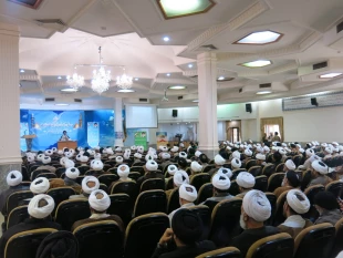 تصاوير همايش سالانه روحانيون عتبات استان قم