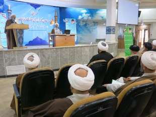 تصاوير همايش سالانه روحانيون عتبات استان قم
