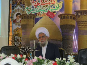 مسئول دفتر نمایندگی بعثه مقام معظم رهبری در عراق؛

امام خمینی (رض) به  مستضعفین جهان امید بخشید