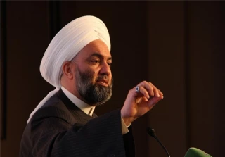 جمهوری اسلامی ایران، مسلمانان را با یکدیگر متحد کرد