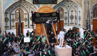 حضور پرشور زائران در عزاداري شهادت حضرت زهرا در نجف