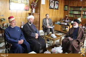 دعوت نماینده ولی فقیه در امور حج و زیارت به نشست مسئولان اعتاب جهان اسلام
