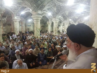 زائران بدانند كه در حضور امام زنده زيارتنامه مي خوانند