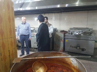 بازديد نماينده بعثه رهبري در نجف از آشپزخانه فدك و المدينه