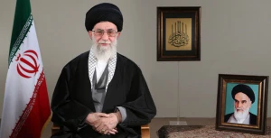 Leader urges closer ties between nation, govt. to promote advances
