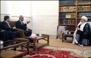 Grand Ayatollah Makarem hails Imam Khamenei s support of Iran s negotiating team