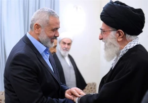 Haniyeh stresses Imam Khamenei s role in backing Quds