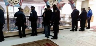 New York Police Visit Brooklyn Mosque