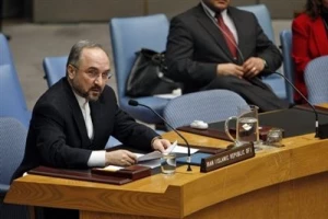 محمد خزاعی : 

رفع العقوبات الاحادیة الامیرکیة خطوة هامة للحوار مع ایران