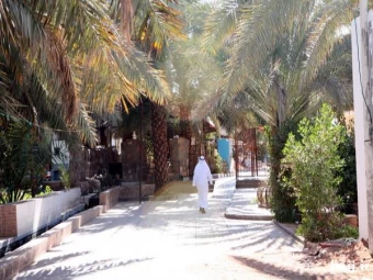 حياط مسجد شيعيان