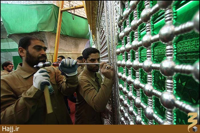 عمليات نصب ضريح جديد امام حسين (عليه السلام)