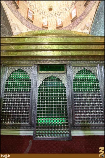 عمليات نصب ضريح جديد امام حسين (عليه السلام)