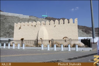 مسجد بيعت []