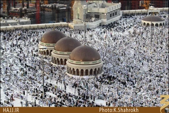 گنبدها و مناره ها
