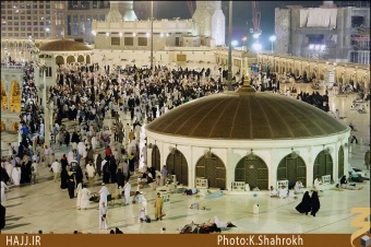 گنبدها و مناره ها