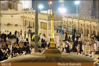 گنبدها و مناره ها