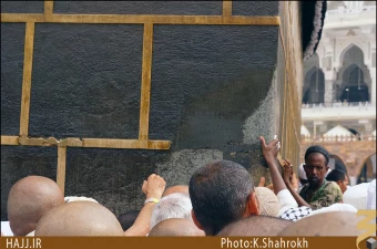 مردم و كعبه