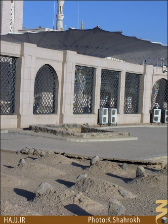 ام البنين