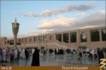 بين الحرمين