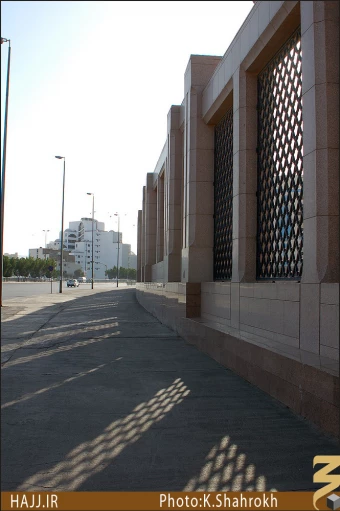 درب و ديوار بقيع