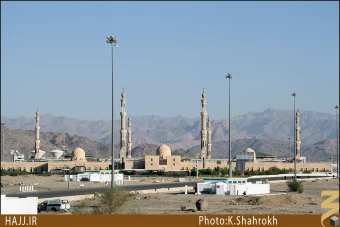 مسجد نمره []