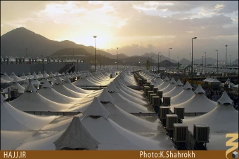 غروب منا []
