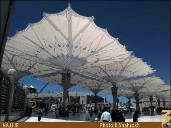 چترهاي حياط مسجد النبي