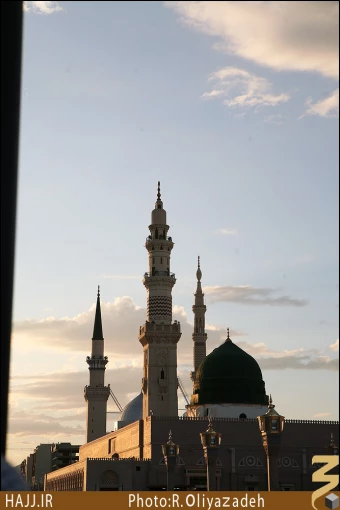 گنبد و گلدسته مسجد النبي
