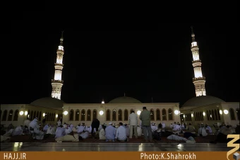 گنبد و گلدسته مسجد النبي