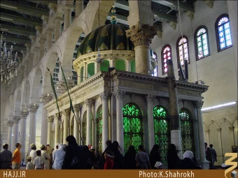 سر مبارك حضرت يحيي (عليه السلام)