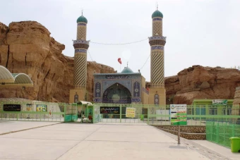 قطاره (چاه) امام علي