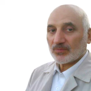 اسرار و معارف منظوم حج از زبان شاعر و مداح آیینی