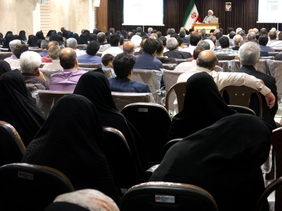 توبه، اولين قدم جهت آماده شدن براي سفر حج است