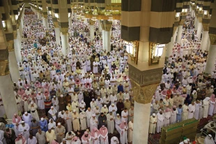 مسجدالنبي در ماه رمضان  تصاوير