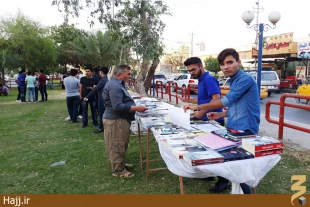 شعر، هنر و ادبيات در جمعه‌بازار فرهنگي كربلا  تصاوير