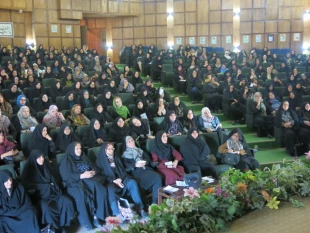 همايش بانوان حج‌گزار اراك برگزار شد