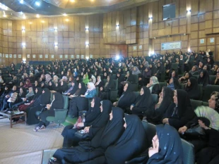 همايش بانوان حج‌گزار اراك برگزار شد