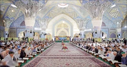 به همت اداره علوم قرآنی آستان قدس رضوی؛

محفل قرآنی به مناسبت 22 بهمن در حرم مطهر رضوی برگزار شد 2