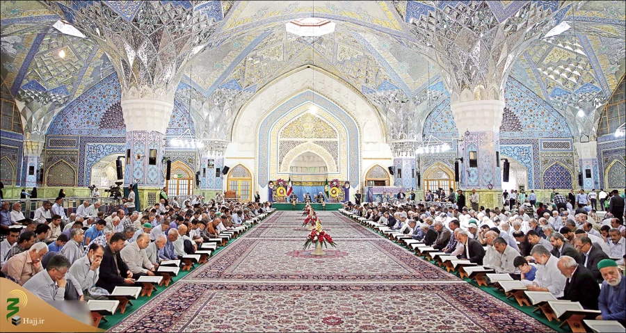 به همت اداره علوم قرآنی آستان قدس رضوی؛

محفل قرآنی به مناسبت 22 بهمن در حرم مطهر رضوی برگزار شد 2