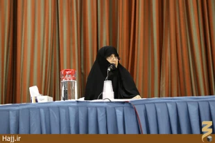  همايش بانوان حج گذار تهران برگزار شد