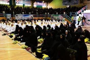 گزارش تصويري همايش متمركز زائران حج استان قم