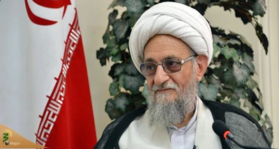 آیت‌الله عالمی در گفت وگو با حج:

تقویت حج می‌تواند در توسعه اقتصاد کشورهای اسلامی موثر واقع شود 2
