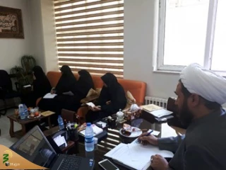 نشست کار گروه بانوان کمیته فرهنگی آموزشی اربعین در تبریز