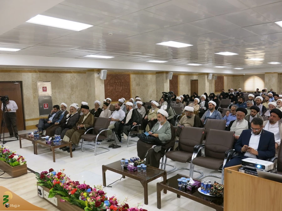 آیت الله عابدی در نشستی علمی تبیین کرد؛

نقش کنگره حج در شناسایی چهره واقعی مستکبران عالم | ترک کنندگان حج طعمه گرگان دین می‌‌شوند 9