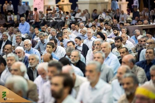 حج نباید تعطیل شود.  ظرفیت های عظیم حج می تواند راهگشای مشکلات کشورهای اسلامی باشد. 11
