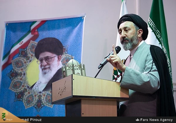 حجت الاسلام والمسلمین مظلومی:

حج فرصتی برای تبادل مسلمین در جهت حل مشکلات جهان اسلام است 2
