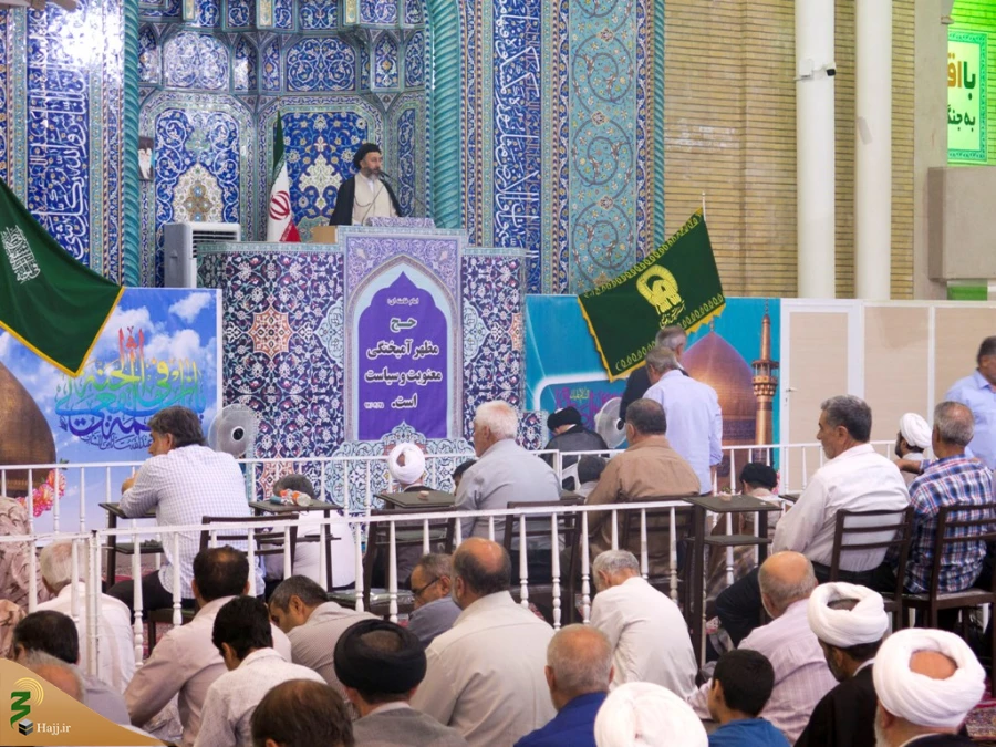 حجت الاسلام والمسلمین مظلومی:

حج فرصتی برای تبادل مسلمین در جهت حل مشکلات جهان اسلام است 3
